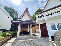 Moonlight Panorama Ocean Villas by RESAVA