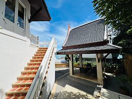 Moonlight Panorama Ocean Villas by RESAVA