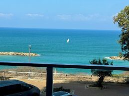 Prince Palace Netanya Central Beach