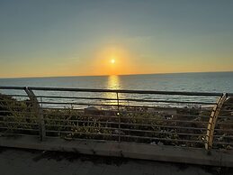 Prince Palace Netanya Central Beach