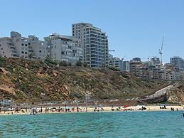 Prince Palace Netanya Central Beach