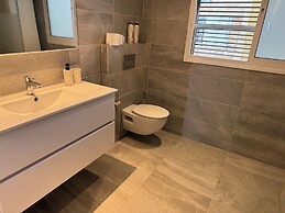 Prince Palace Netanya Central Beach