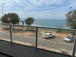 Prince Palace Netanya Central Beach