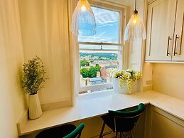 The Paragon Penthouse - Stunning Views over Bath!