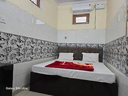 Hotel Jyoti stay inn Ajodhya