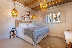 Bohemian Kea Beach Club Resort