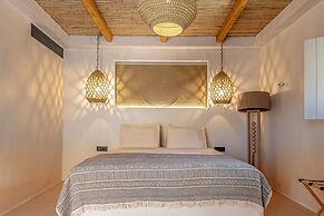 Bohemian Kea Beach Club Resort