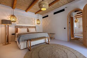 Bohemian Kea Beach Club Resort