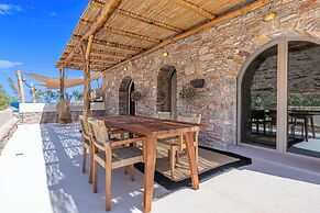 Bohemian Kea Beach Club Resort