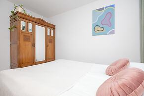 Apartment With Balcony by Renters