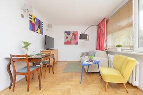 Apartment With Balcony by Renters