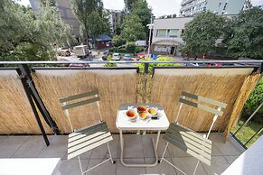 Apartment With Balcony by Renters