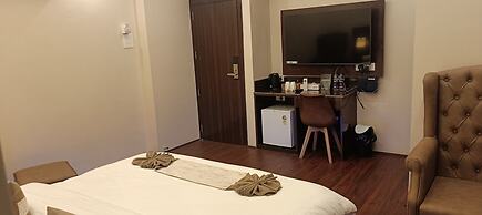 XCELSIOR HOTEL AND SPA BY ROH