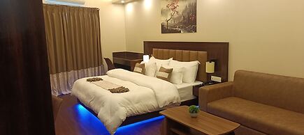 XCELSIOR HOTEL AND SPA BY ROH