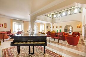 Nawara Residence