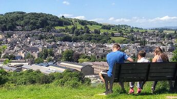 Tranquil Kendal Cottage Retreat