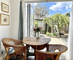 Tranquil Kendal Cottage Retreat