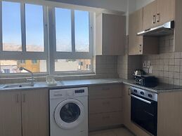 Phaedrus Living Hoopoe Residencies 207