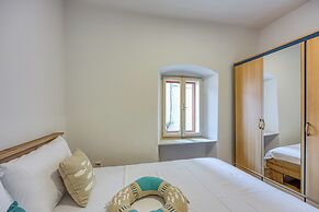 Old Bay Leave Town Apartment