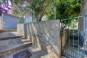 Old Bay Leave Town Apartment