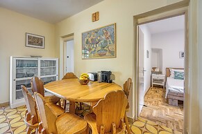 Old Bay Leave Town Apartment