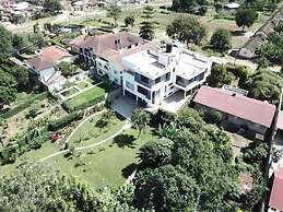 Simba Villa