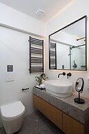 Naus Hotel