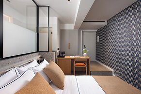 Naus Hotel