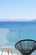 Floating Cube Villas Aegina