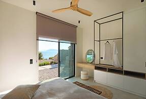 Floating Cube Villas Aegina