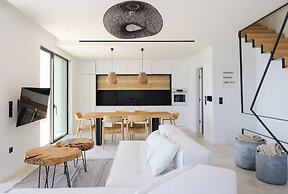 Floating Cube Villas Aegina