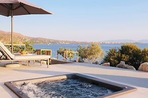 Floating Cube Villas Aegina