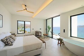 Floating Cube Villas Aegina