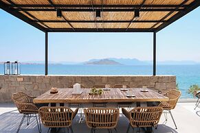 Floating Cube Villas Aegina