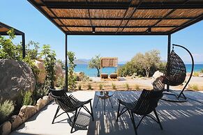 Floating Cube Villas Aegina