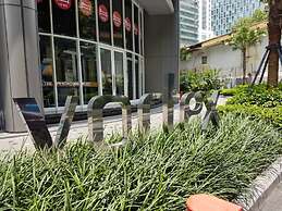 Vortex Suites KLCC by Rit Villa