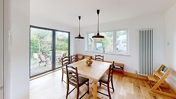 Large Family Home 23 min to Beach and New Forest