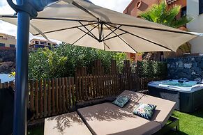 Dream seaview villa with private Jacuzzi