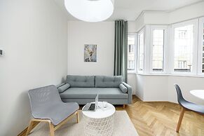 Native Apartments Żuławskiego 8A Deluxe