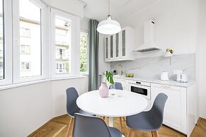 Native Apartments Żuławskiego 8A Deluxe