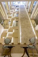 Aadat Hotel Near Artemis Hospital Gurgaon