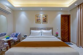 Aadat Hotel Near Artemis Hospital Gurgaon
