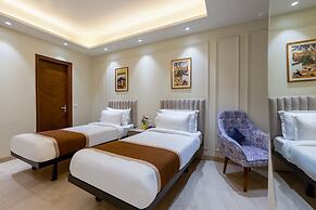 Aadat Hotel Near Artemis Hospital Gurgaon