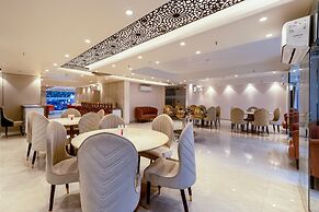 Aadat Hotel Near Artemis Hospital Gurgaon