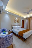 Aadat Hotel Near Artemis Hospital Gurgaon