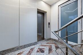 Aadat Hotel Near Artemis Hospital Gurgaon