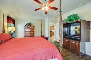 San Antonio Home - Outdoor Oasis & Greenbelt Views