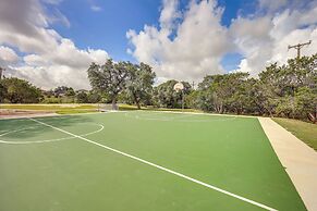 San Antonio Home - Outdoor Oasis & Greenbelt Views