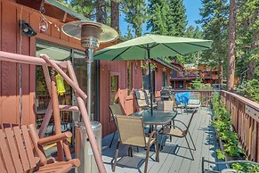 Peaceful Tahoe Vista Home w/ Decks: 1 Mi to Beach