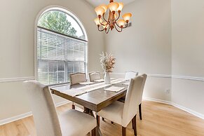 Game Room & Peaceful Deck: Dacula Family Home